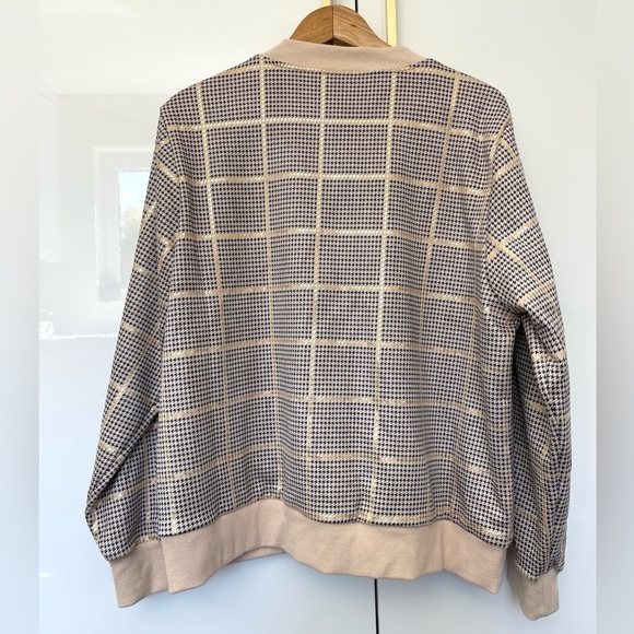 Alice blue light jacket - Picture 2 of 3